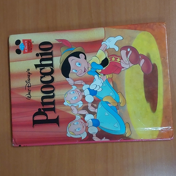 Lot of 3 Disney's wonderful world of reading vintage books. great condition. - Picture 4 of 17